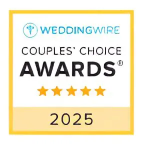 Gold-bordered WeddingWire award badge 2025